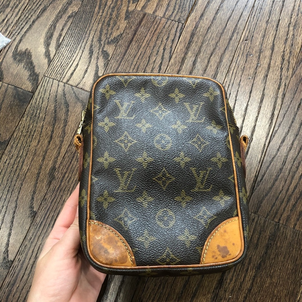 SOLD - Picture 2 of 8